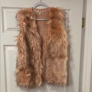 Love on a Hanger Faux Fur Vest in Peach size S